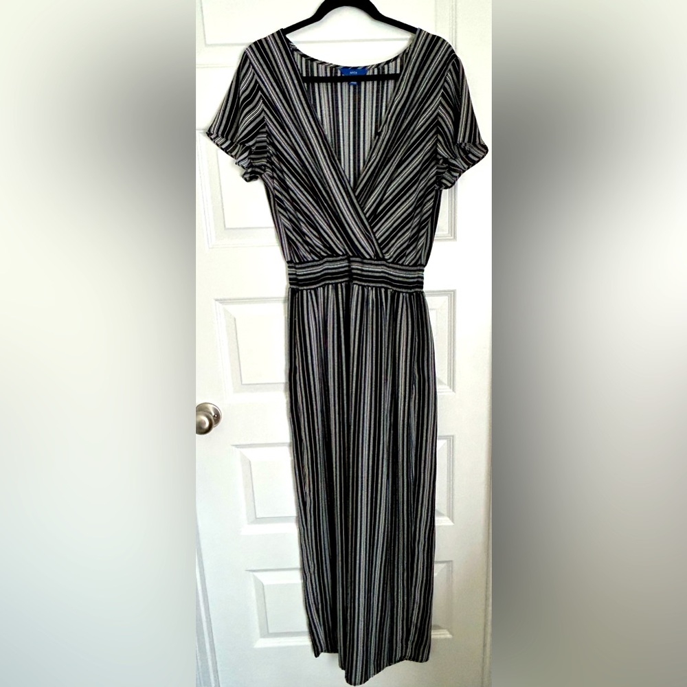 Apt. 9 Women's Black and Grey Striped Jumpsuit